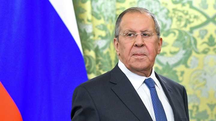 Лавров ведет переговоры с министром иностранных дел Шри-Ланки в Маниле