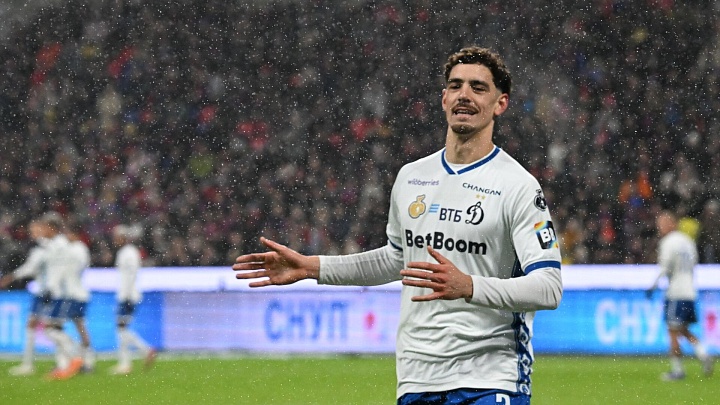 "Динамо" после первого тайма обыгрывает ЦСКА в РПЛ благодаря дублю Маричаля